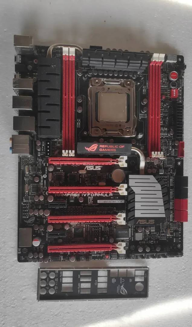 Дънна платка Asus Rampage IV Formula
