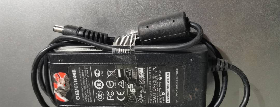 Adaptor de alimentare Elementech 12 V 4 A