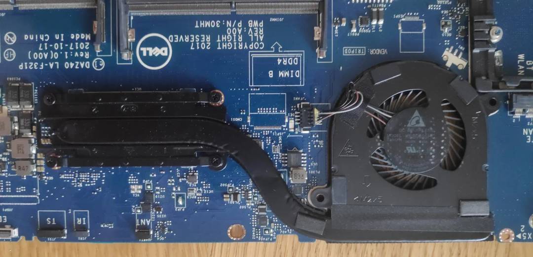 Kuler sa hladnjakom Dell Latitude 7490