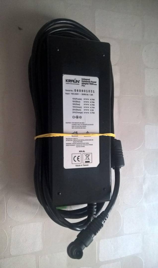 Зарядно за лаптоп Kraun 19 V 4.7 A 90 W