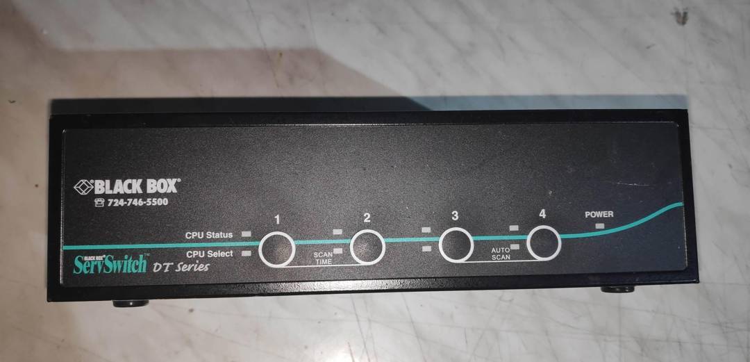 KVM суич ServSwitch DT Series USB / DVI / Audio