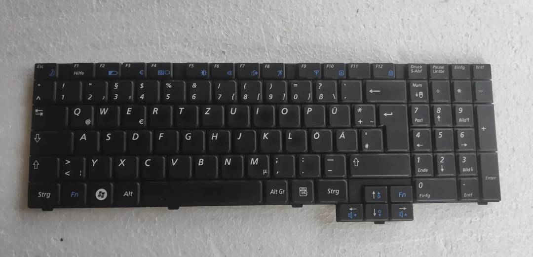 Клавиатура за лаптоп Samsung R530