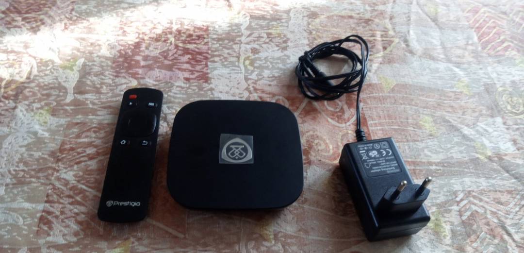 Android TV бокс Prestigio