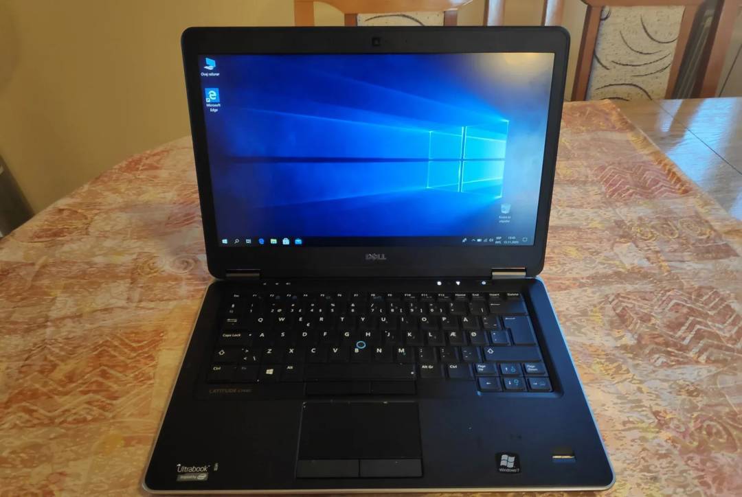 Laptop Dell Latitude E7440 i7-4600U / 8 GB / 500 GB HDD