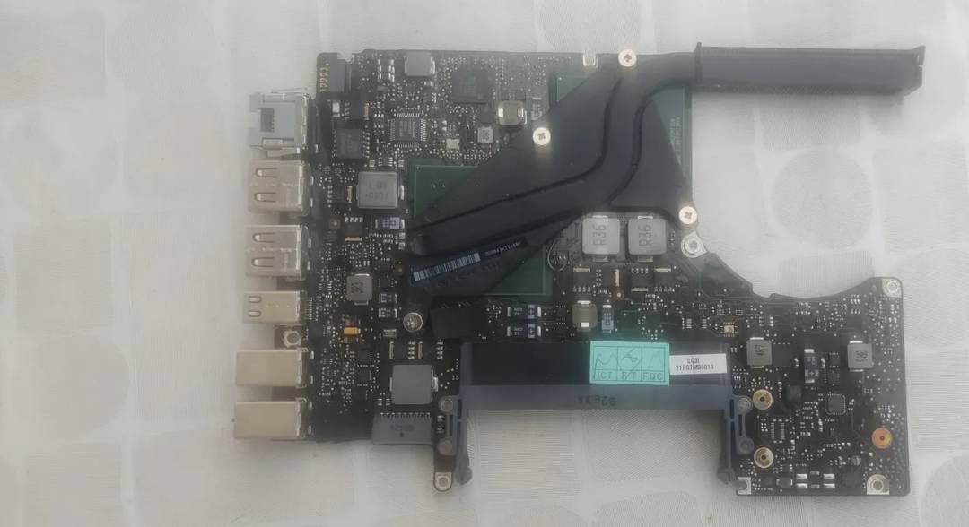Материнська плата для ноутбука Apple MacBook 13 Unibody A1278 (Late 2008)