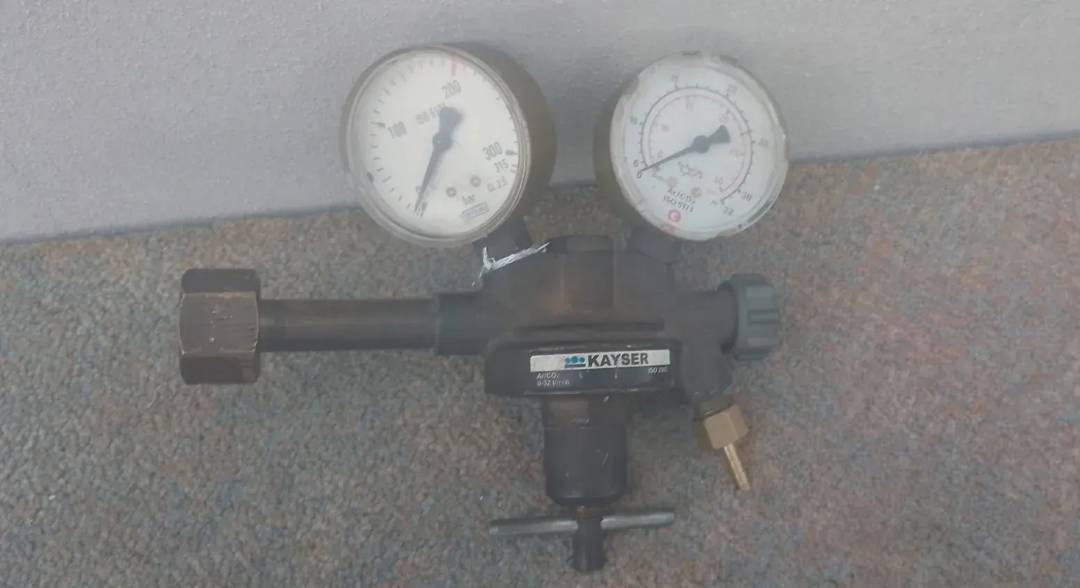 Manometar za CO2/argon Kayser