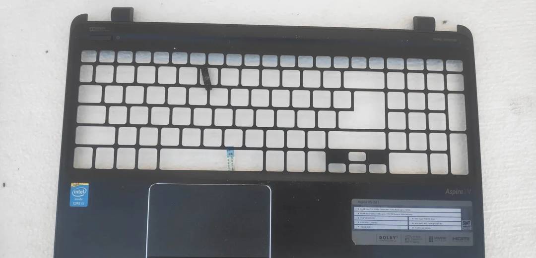 Палмрест с тъчпад Acer Aspire V5-561