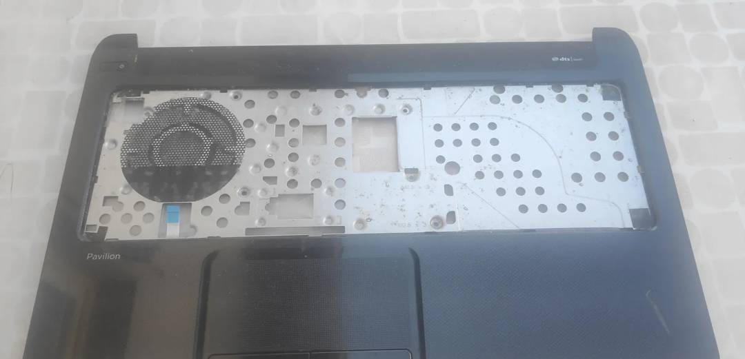 Palmrest sa tačpedom HP Pavilion 15-n034so