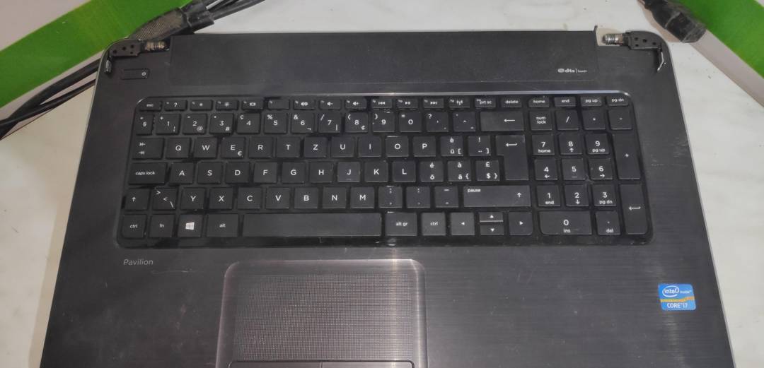 Части за лаптоп HP Pavilion 17-e086sz