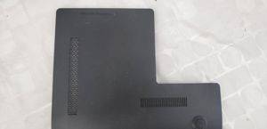 Abdeckung für RAM und Festplatte Samsung NP300E5A — Beograd