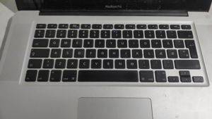 Палмрест с клавиатура Apple MacBook Pro A1286 — Beograd
