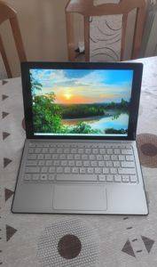 2-in-1 laptop HP Spectre x2 12-a010nr Core m7-6Y75 / 8 GB / 256 GB SSD — Beograd