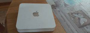 WiFi ruter sa hard diskom Apple Time Capsule A1409 2 TB — Beograd