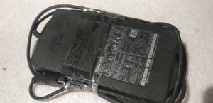 Зарядно за лаптоп Toshiba 15 V 4 A — Beograd