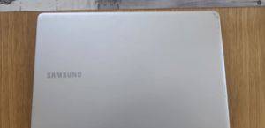 Екран в комплект с корпус Samsung NP900X3 AMOR2-13-MONO — Beograd