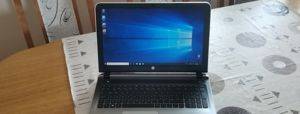 Laptop HP Pavilion 15-ab125no A8-7410 / 4 GB / 256 GB SSD — Beograd