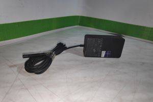 Зарядно за таблет Microsoft 1625 12 V 2.58 A 36 W — Beograd