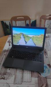 Laptop Acer Aspire E5-574 i5-6200U / 4 GB / 256 GB SSD — Beograd