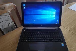 Laptop HP Pavilion 15-n111sz Pentium N3520 / 4 GB / 500 GB HDD — Beograd