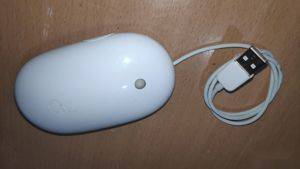 Miš Apple Mighty Mouse A1152 USB EMC 2058 — Beograd
