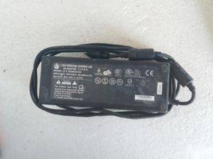 Netzteil LiShin 24 V 6.67 A — Beograd