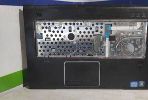 Palmrest mit Touchpad Dell Vostro 3550 — Beograd