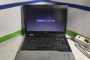 Части за лаптоп Fujitsu LifeBook S752 — Beograd
