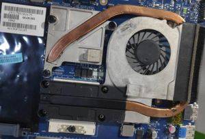 Kuler sa hladnjakom Dell Vostro 3560 P24F — Beograd