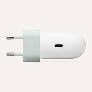 Оригинальное зарядное устройство Google 45W USB-C — Beograd