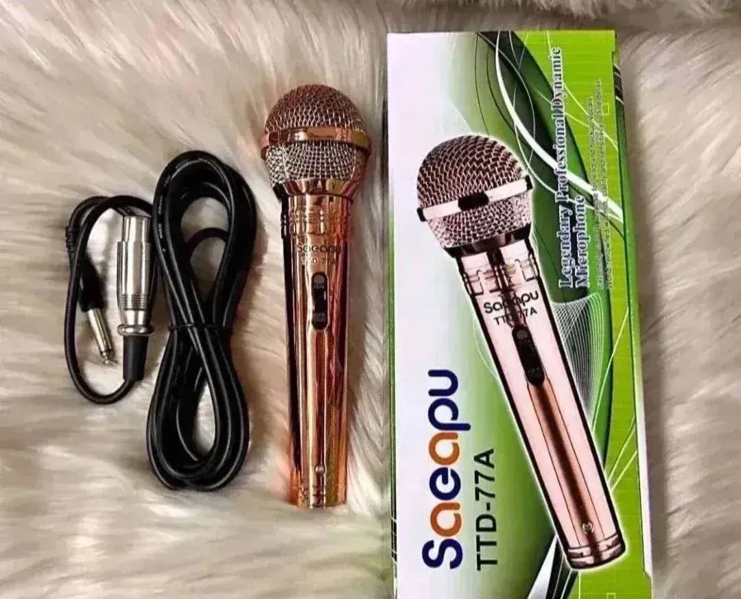Динамичен караоке микрофон Saeapu TTD-77A с кабел