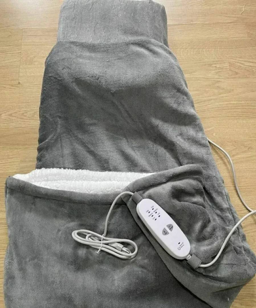 Heated massage blanket, 3 heat settings, 111 × 70 cm