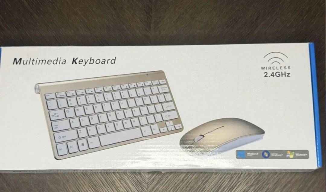 Bežični set tastatura i miš 2.4 GHz