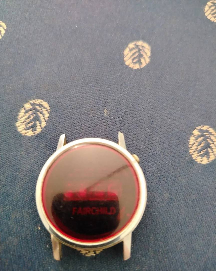 Наручний годинник Fairchild Timeband, червоний LED-дисплей, близько 1975 року, не перевірявся