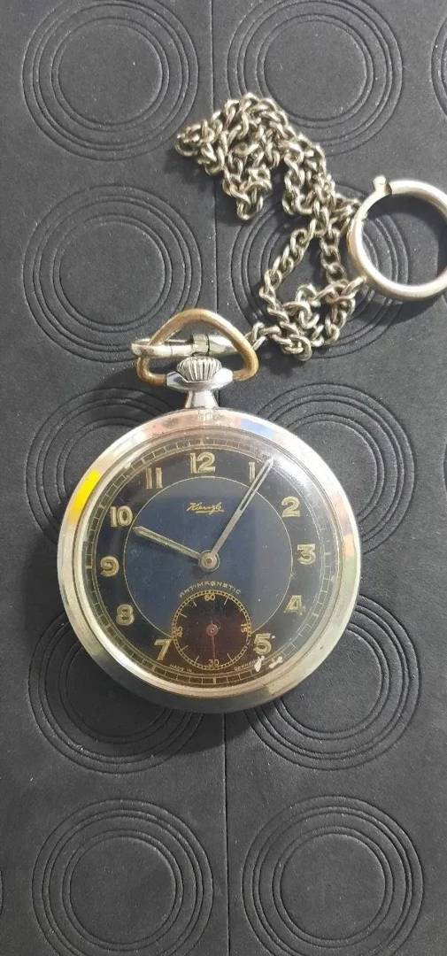 Кишеньковий годинник Kienzle, Німеччина, початок 1960-х, з ланцюжком