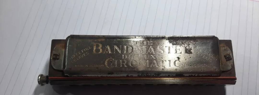Хроматична губна гармоніка Bandmaster De Luxe, Німеччина