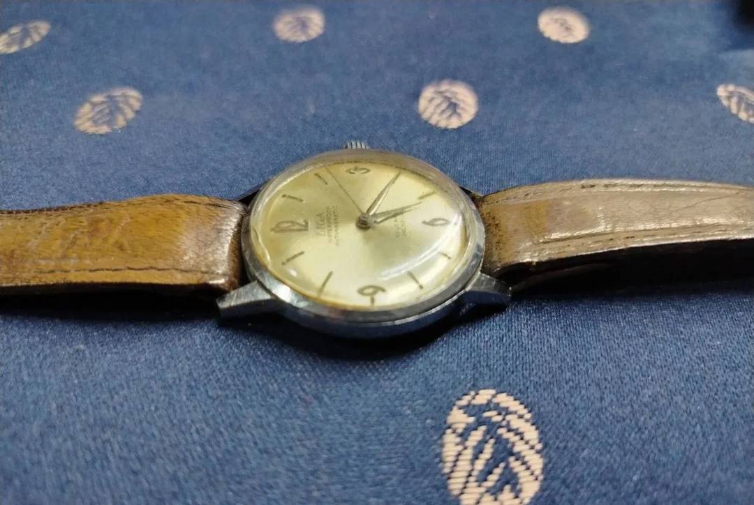 Наручний годинник Liga Waterproof Antimagnetic, 17 jewels, Swiss Made, 1950–1960