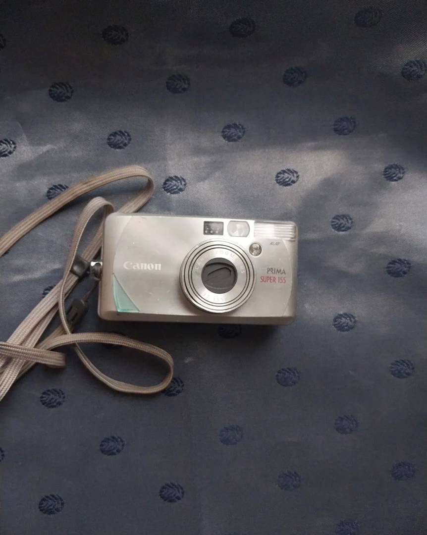 Плівковий фотоапарат Canon Prima Super 155 (2002), зум 37–155 мм