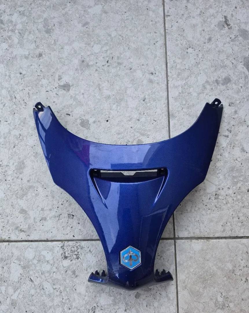Предна пластмаса за Piaggio X9