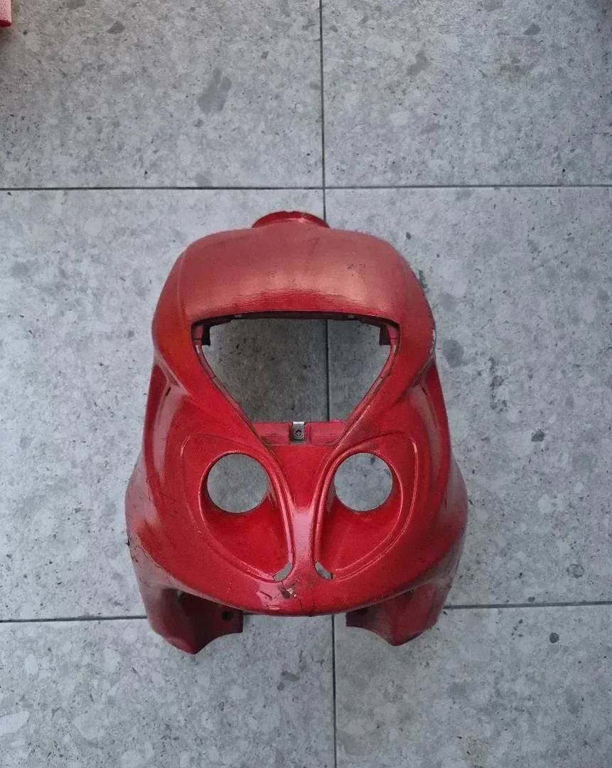 Velika sprednja plastika za Piaggio NRG