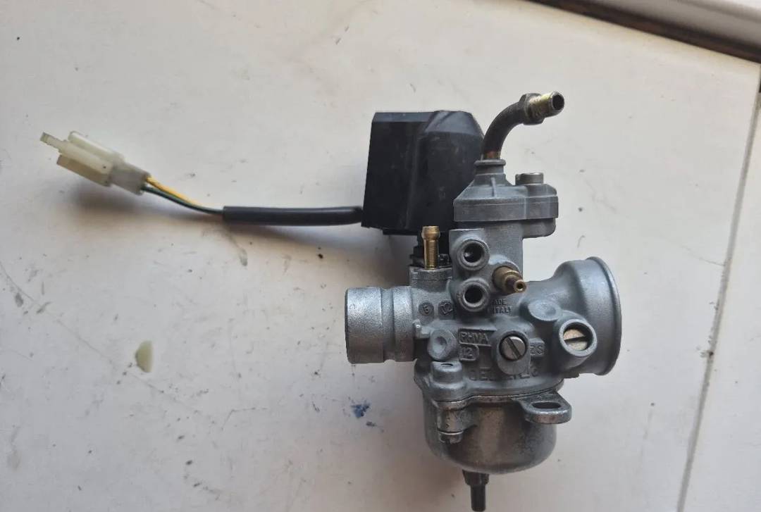Karburator Dell'Orto s el. čokom za Yamaha Neos 50