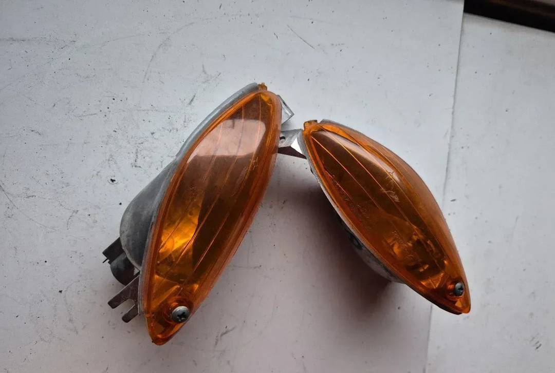 Blinker vorne (Paar) für Piaggio X9 125