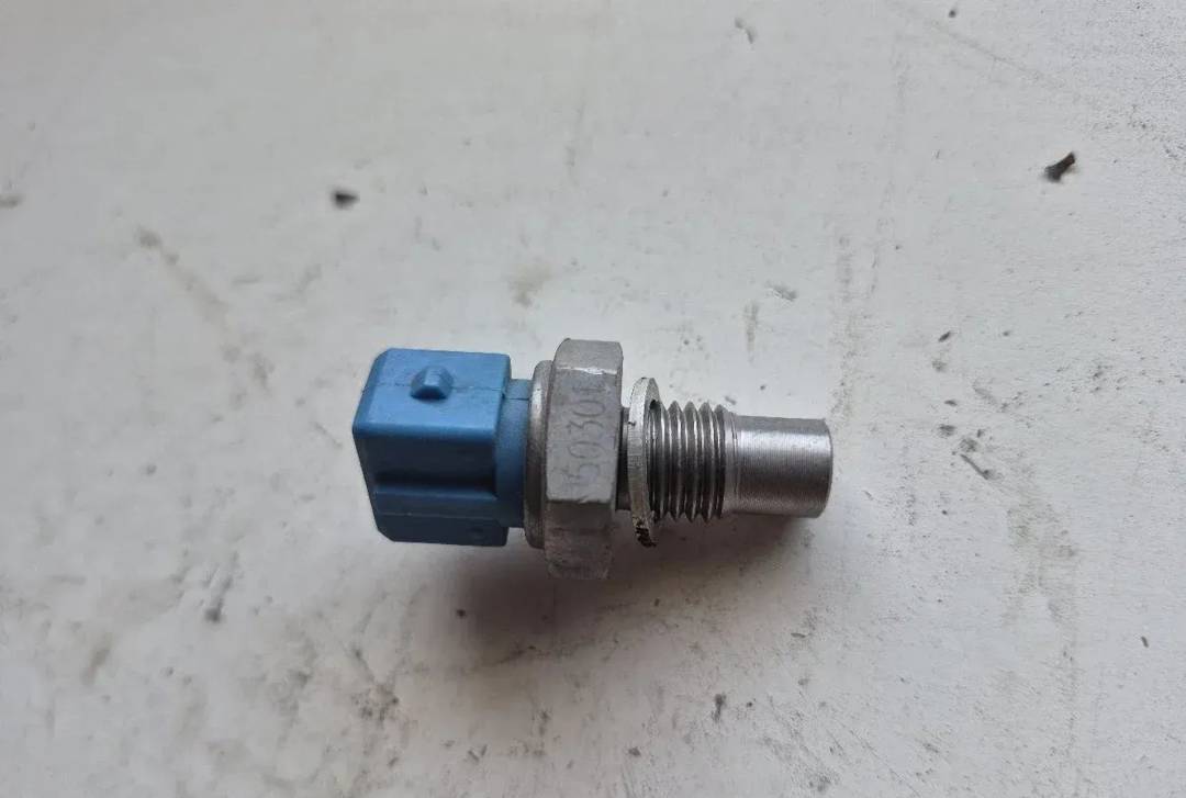 Senzor temperature za Piaggio Fly 125 4T 3V