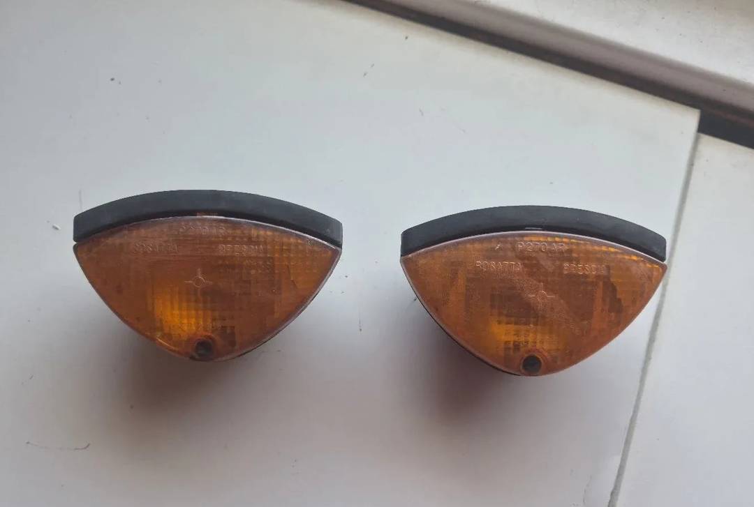 Prednji žmigavci za Piaggio Free