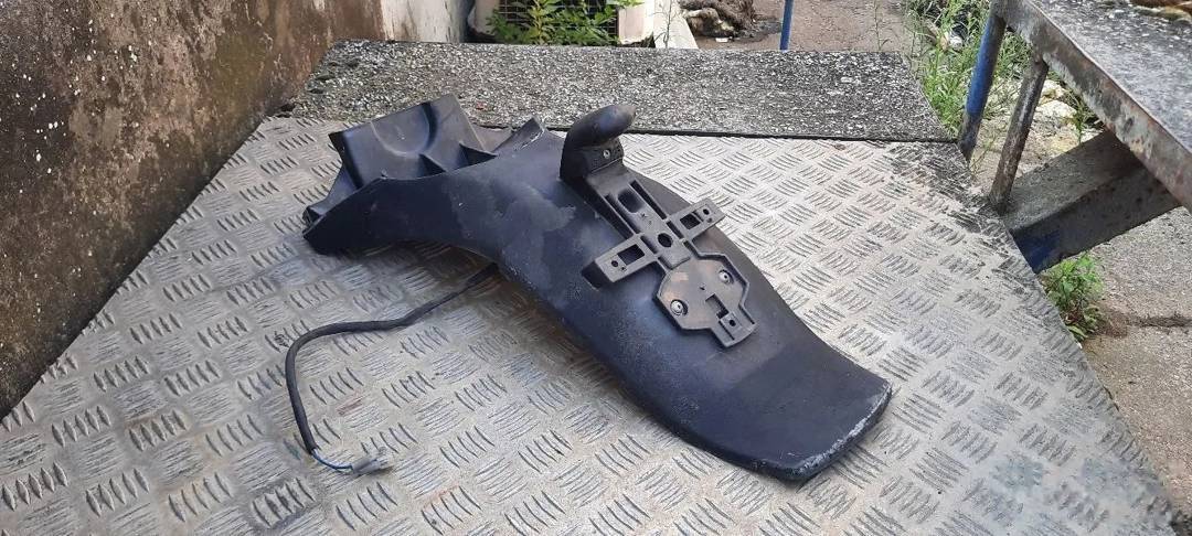 Nosač tablice za Aprilia Scarabeo 500 ie