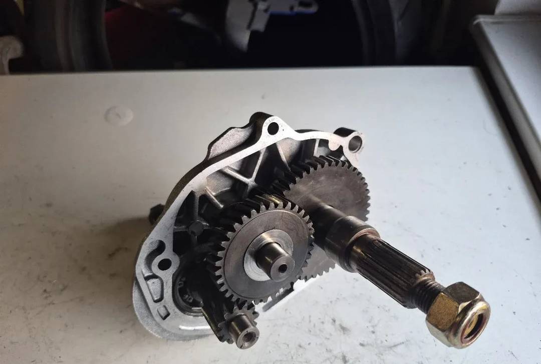 Végáttétel (reduktor) Peugeot Speedfight 2 robogóhoz