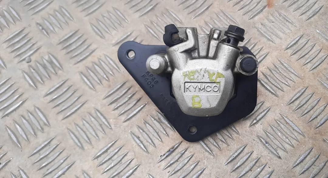 Спирачен апарат на предната спирачка за Kymco People 150