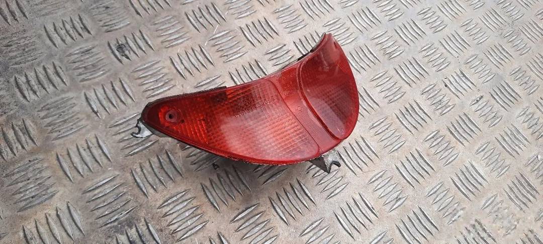 Stop svjetlo za Aprilia Leonardo 125/150