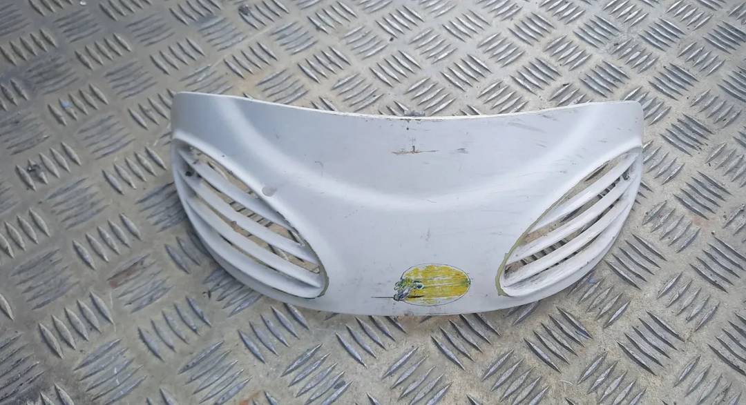 Carenaj în fața bujiei pentru Piaggio Liberty 125 — alb