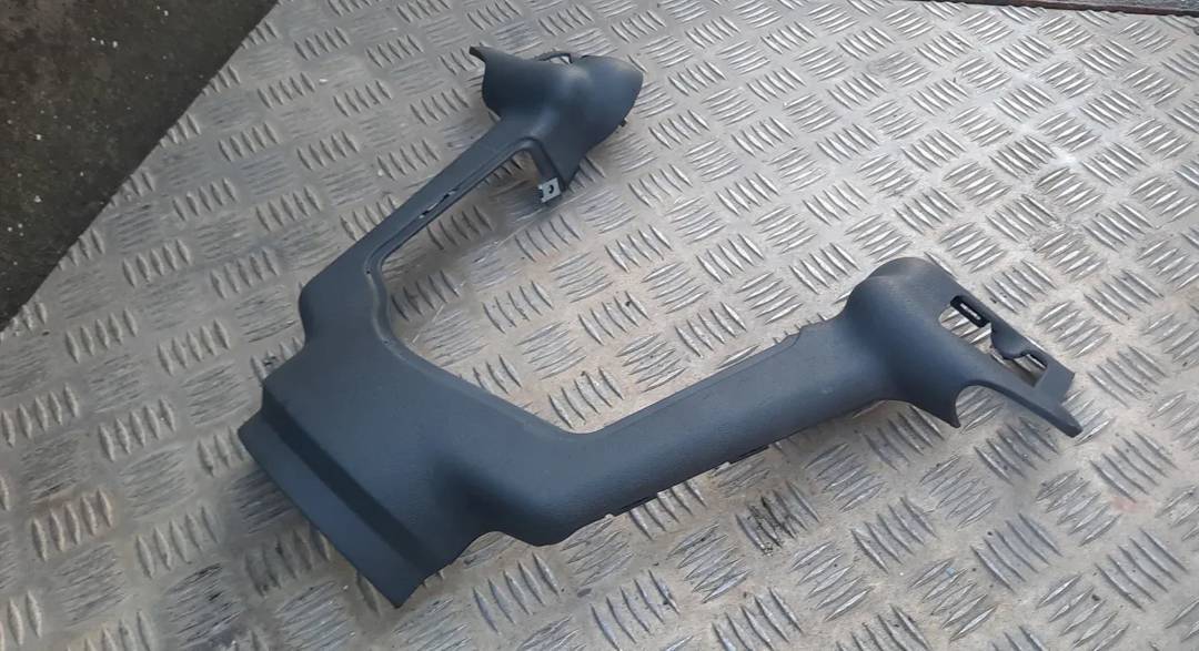 Plastika br. 4 za Malaguti Madison 150 — crna