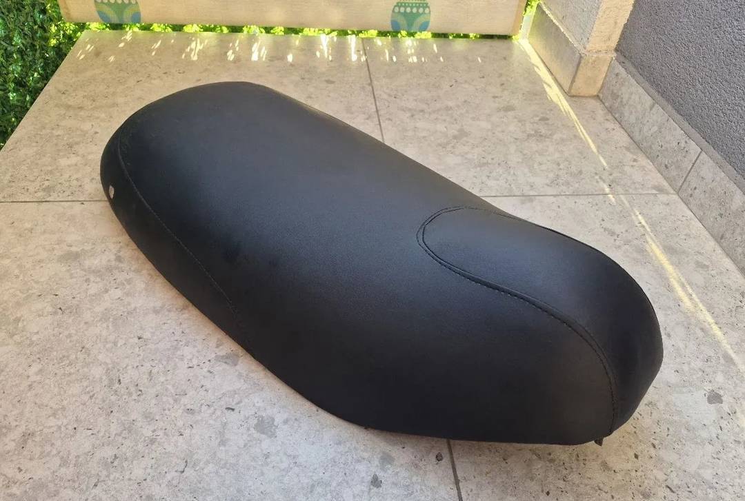 Ülés Piaggio Sfera 125 robogóhoz